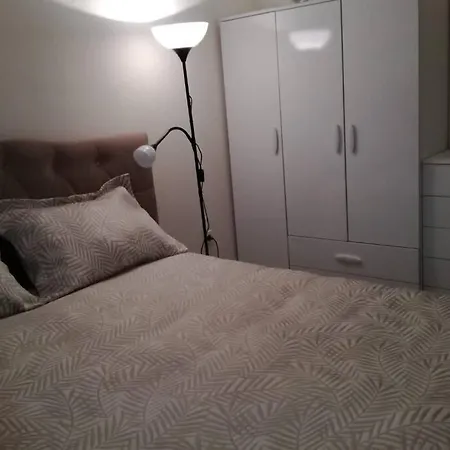 Plajin Dibinde 1+1 Esyali Haftalik - Sezonluk Appartement